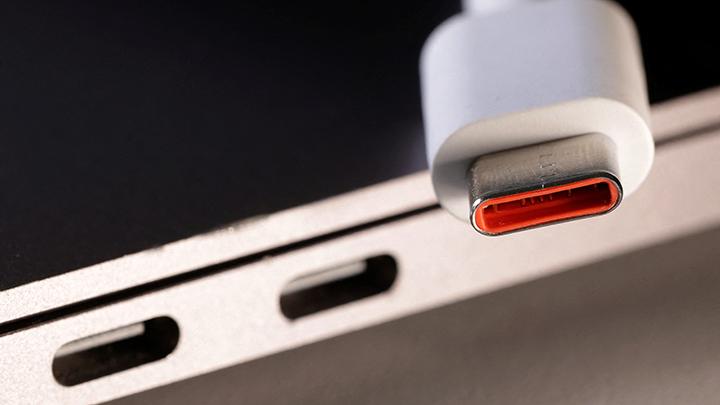 Learn the differences between USB-C and Lightning